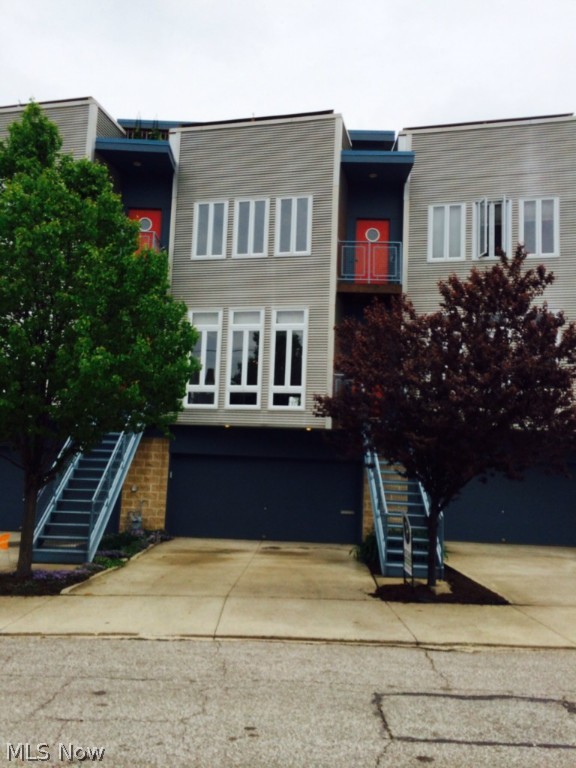 Lake Pointe Twnhse Dev - Residential