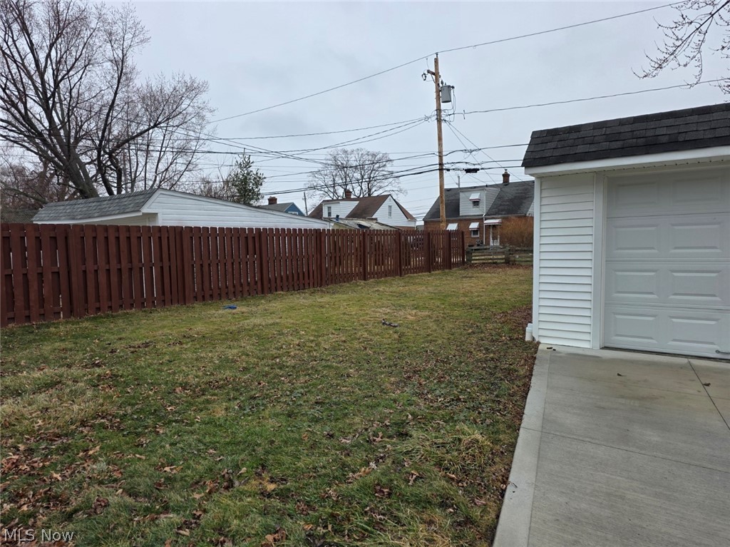 Wool-O-Beach Imp Co - Residential