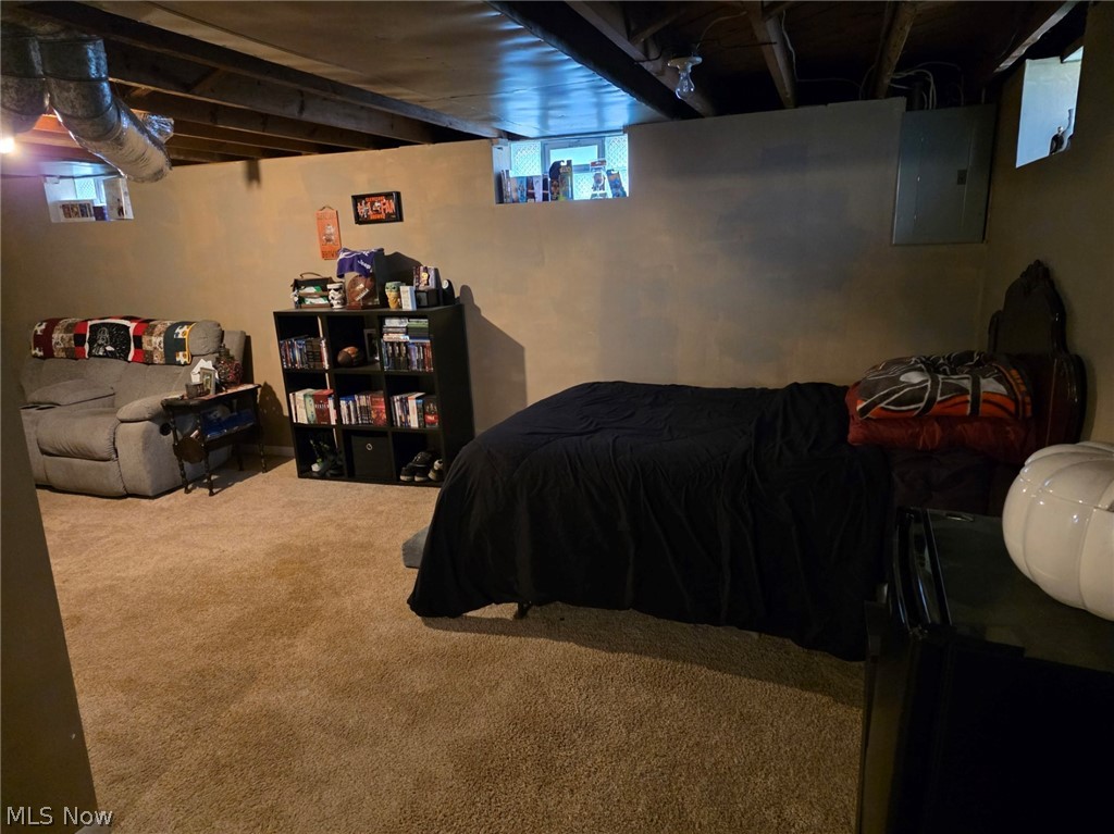 Wool-O-Beach Imp Co - Residential