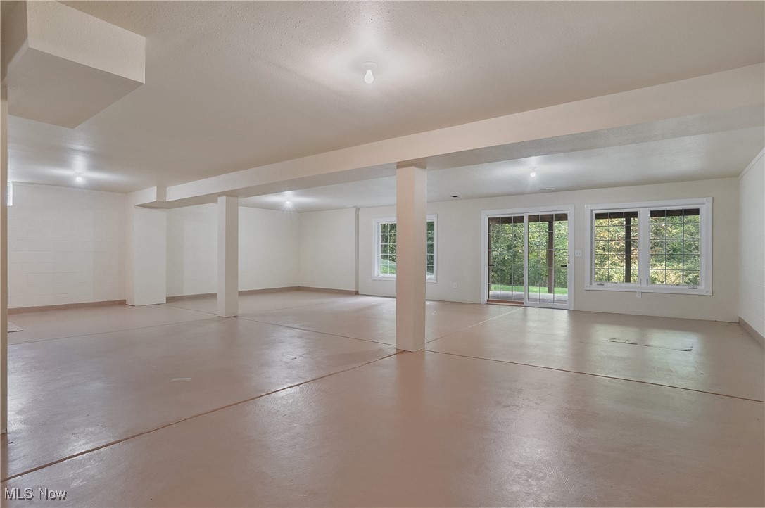 Auburn Hills Condo - Residential