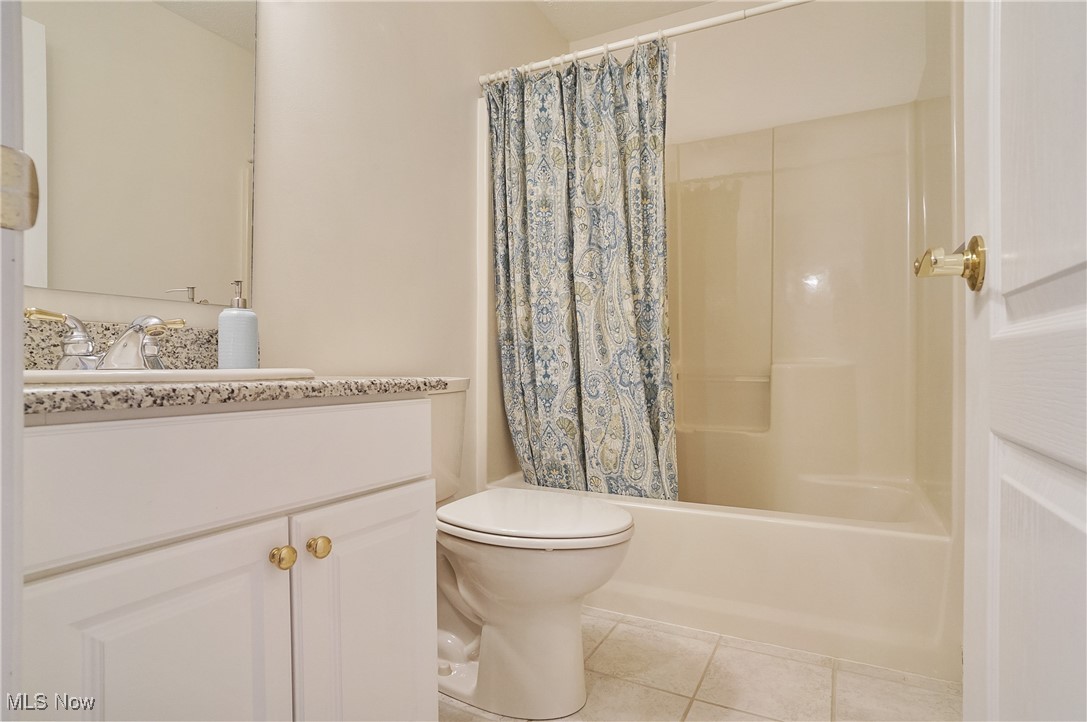 Auburn Hills Condo - Residential