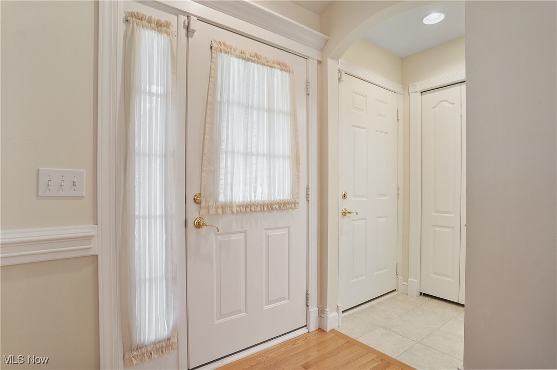 Auburn Hills Condo - Residential