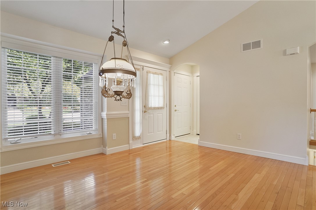 Auburn Hills Condo - Residential