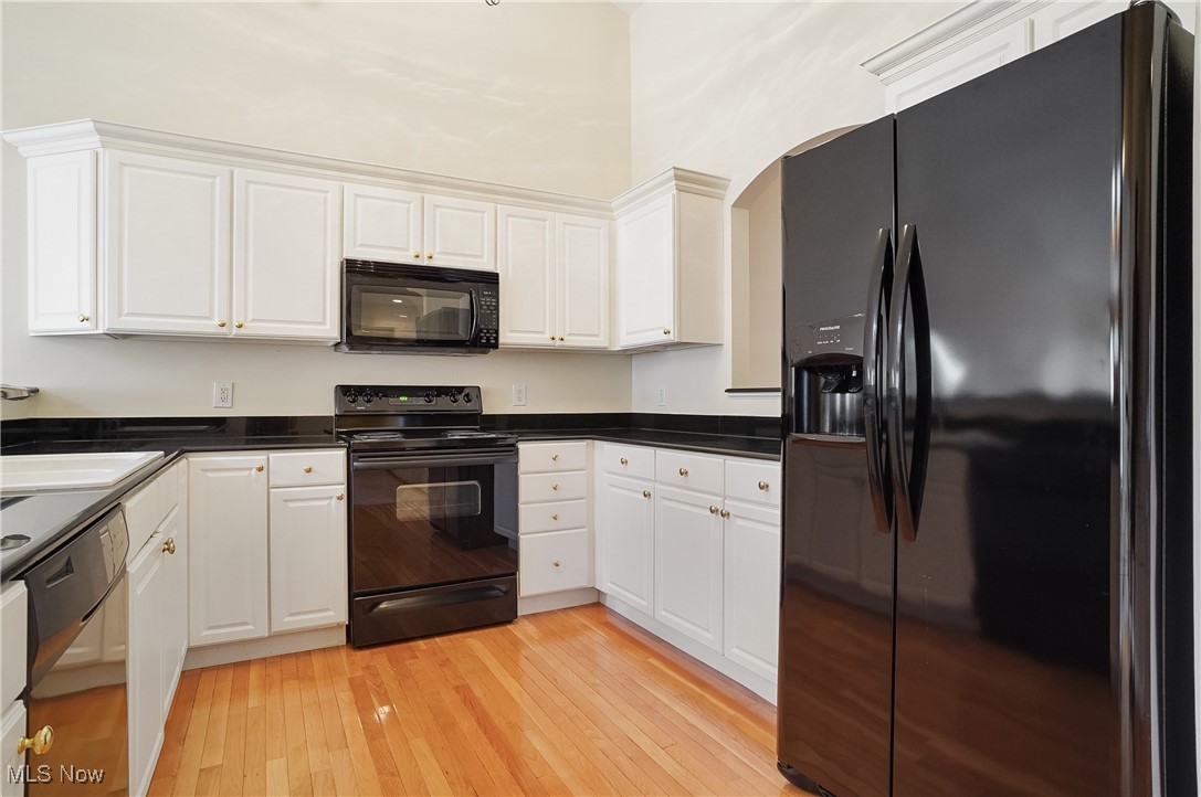 Auburn Hills Condo - Residential