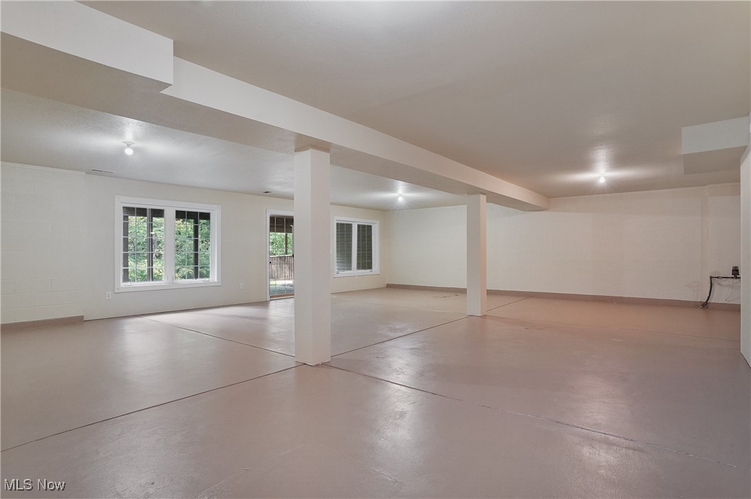 Auburn Hills Condo - Residential