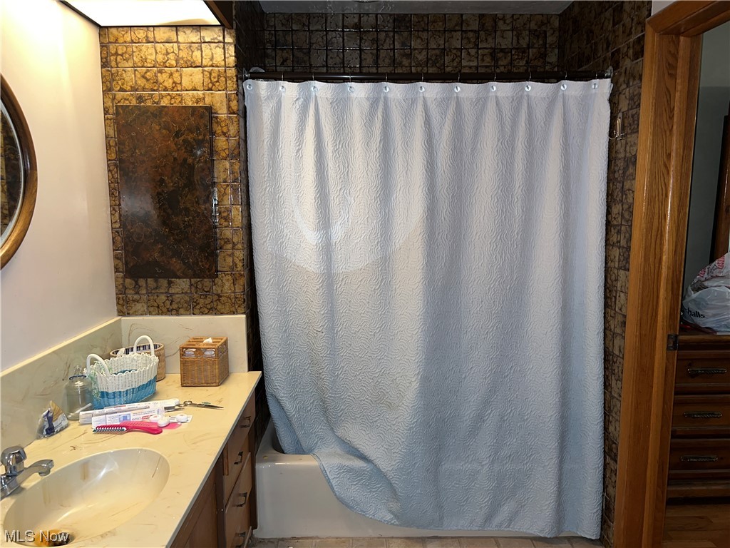 Rolling Acres Alltoment - Residential