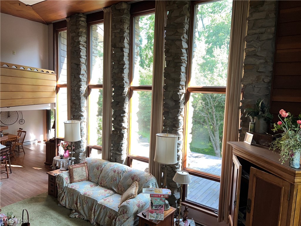 Rolling Acres Alltoment - Residential