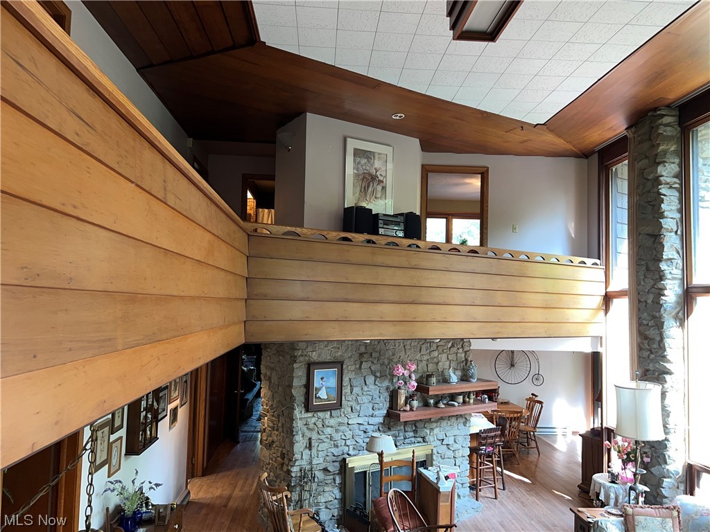 Rolling Acres Alltoment - Residential