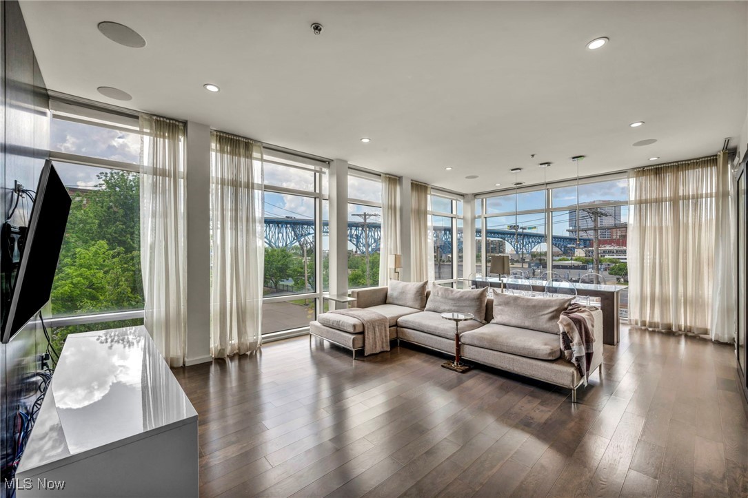 1237 Washington Avenue #408, Cleveland, Ohio image 6