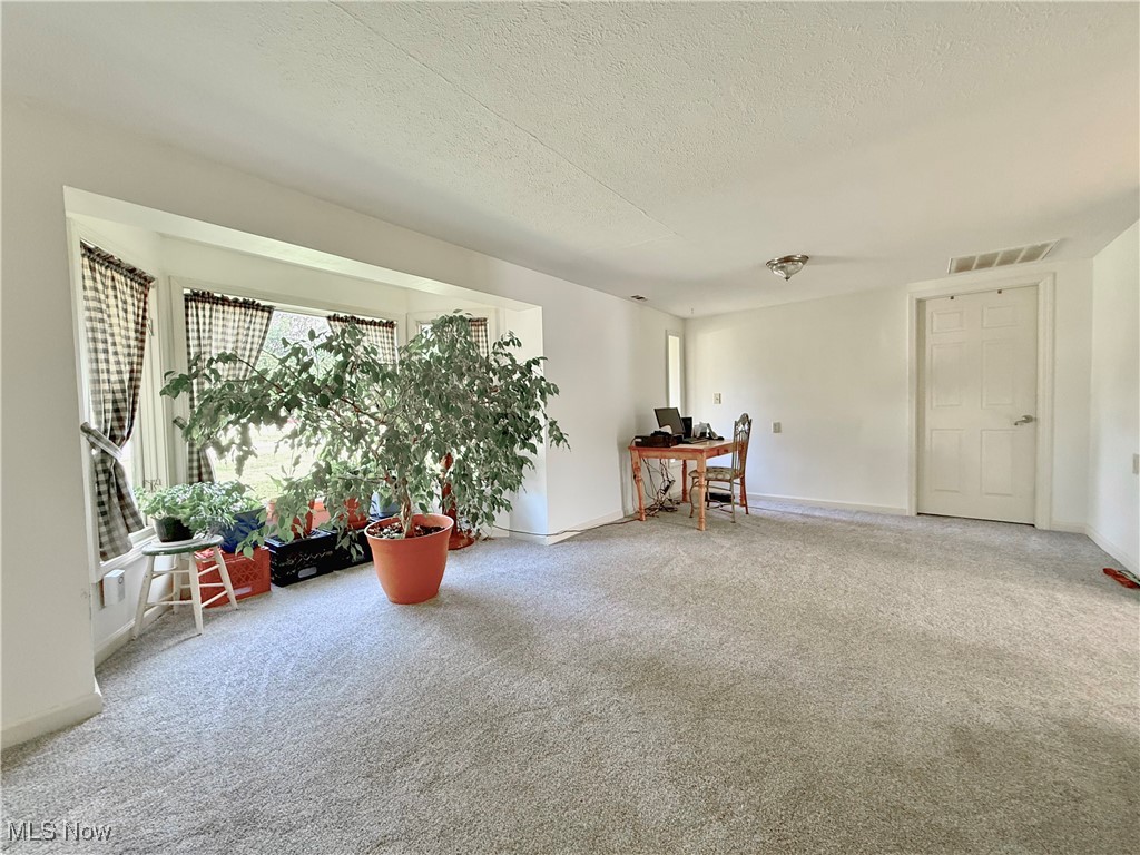 Lawnsdale View Add - Residential