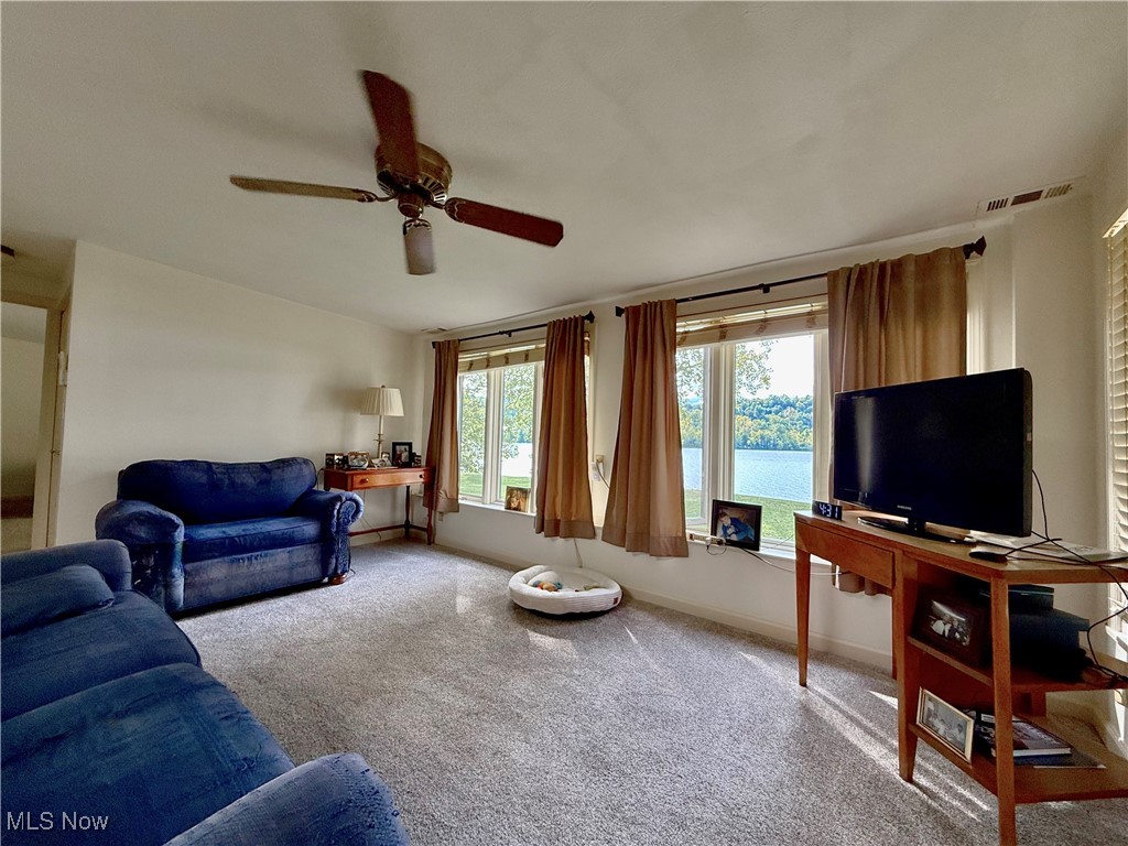 Lawnsdale View Add - Residential