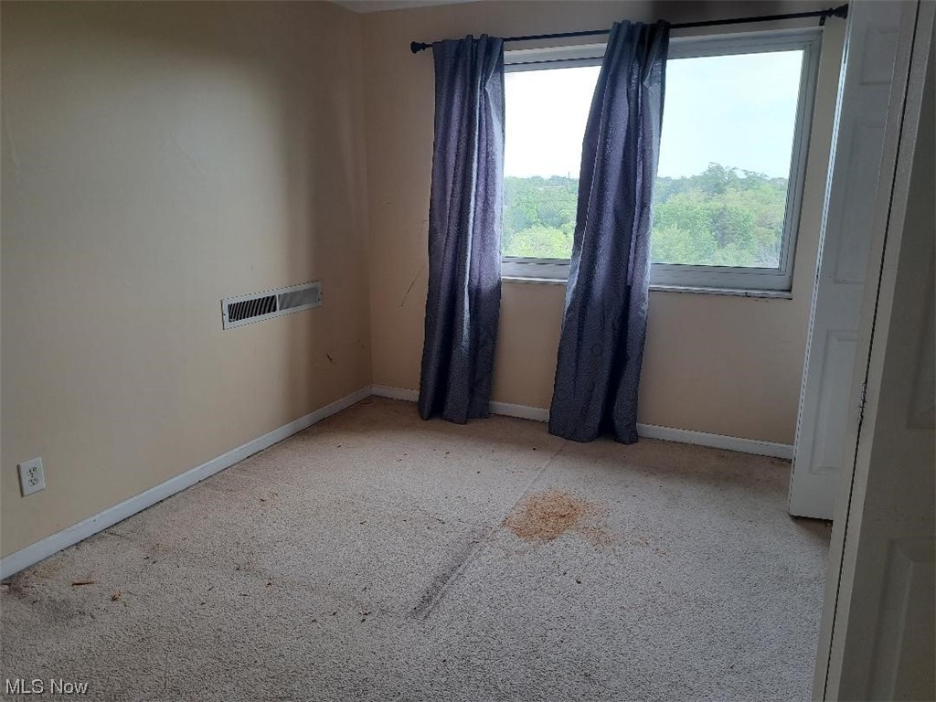 Lake Edge Condo's - Residential