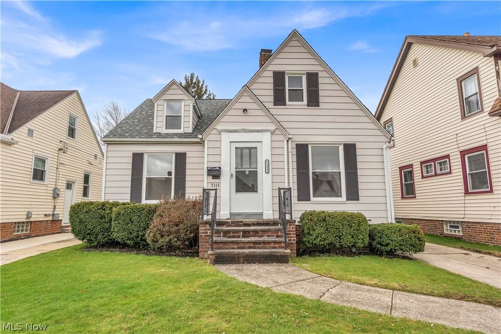 Photo of 7111 Gerald Avenue, Parma, OH 44129 (MLS # 5193958)