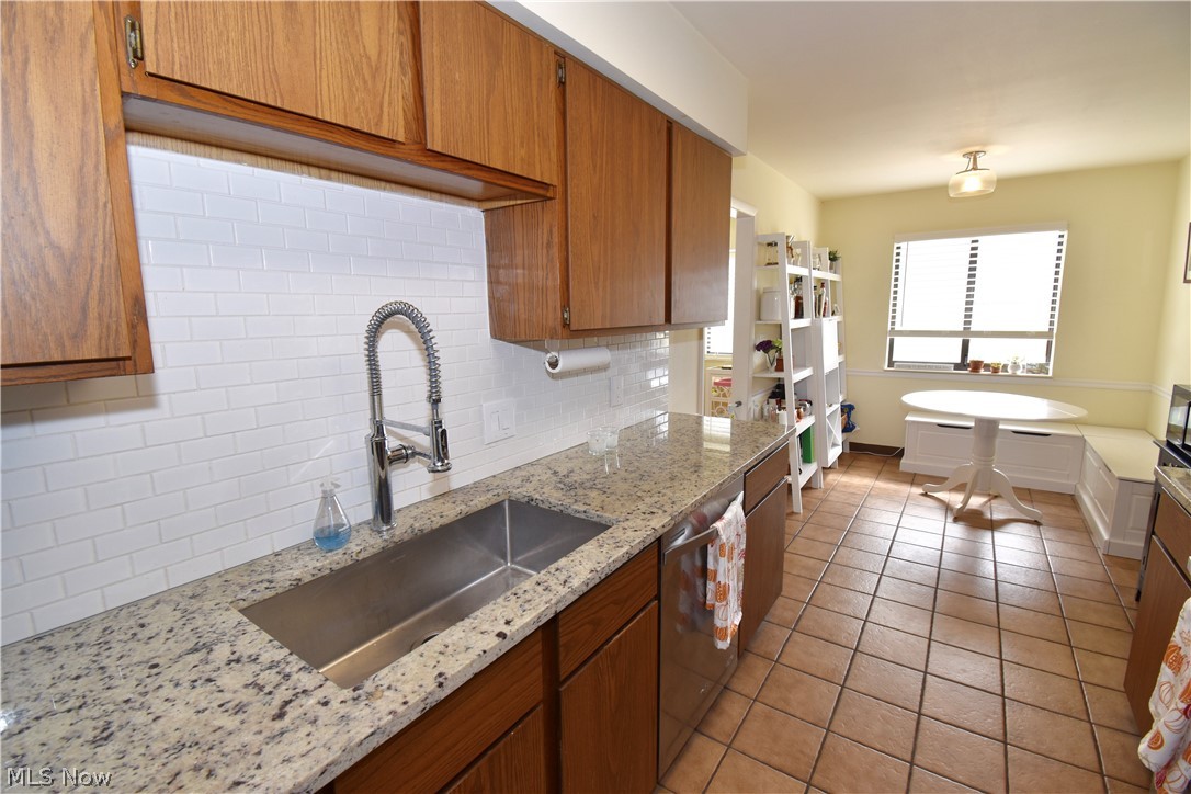 Hampton Woods - Residential