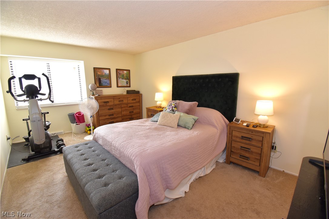 Hampton Woods - Residential