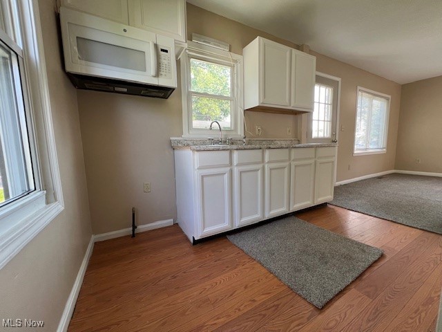 415 Lincoln Avenue, Barberton, Ohio image 3