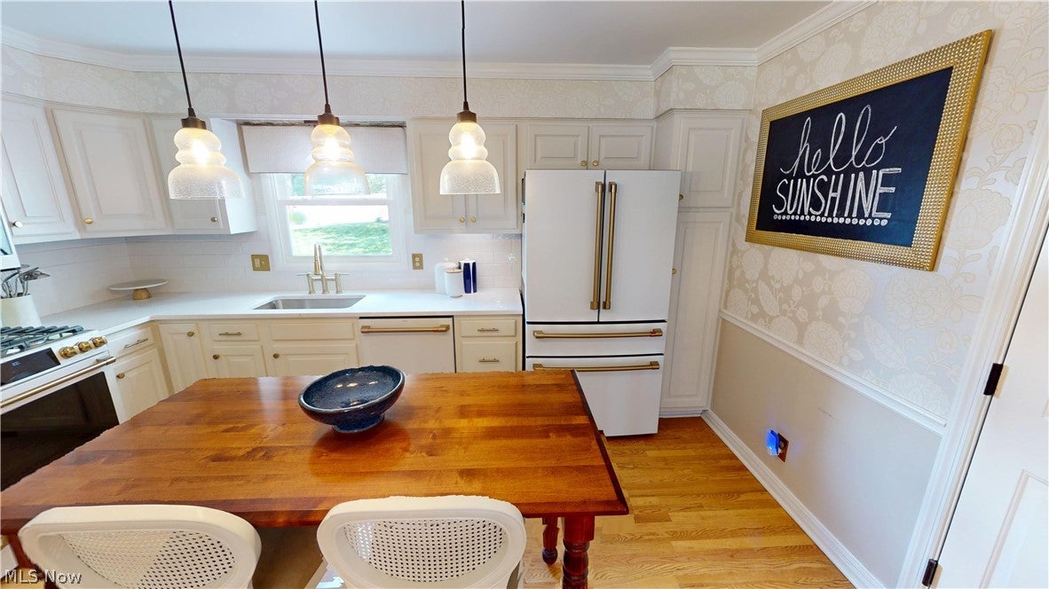 3857 Silver Wood Drive