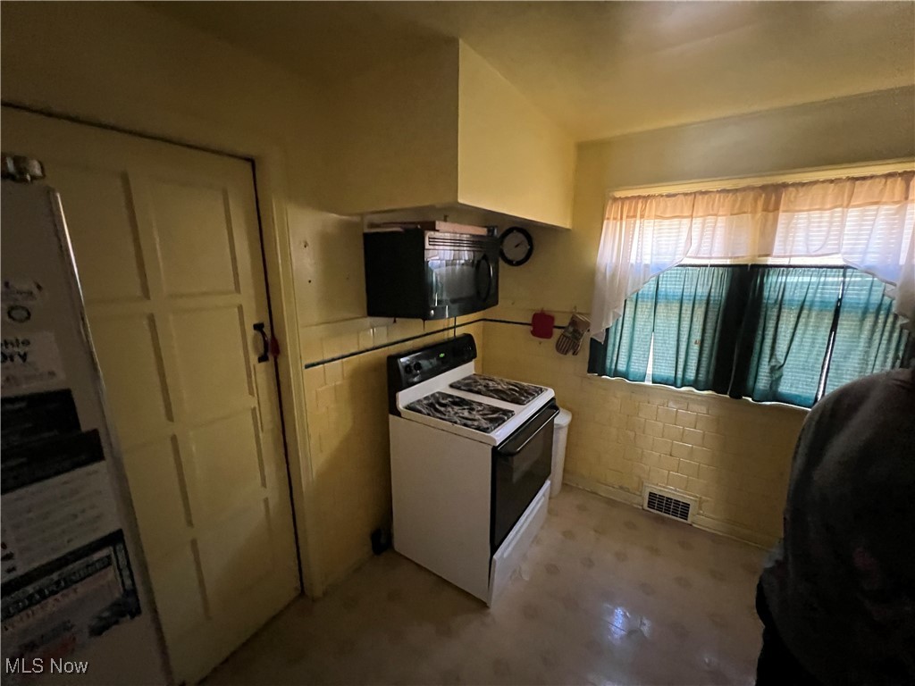 Cedar Center - Residential