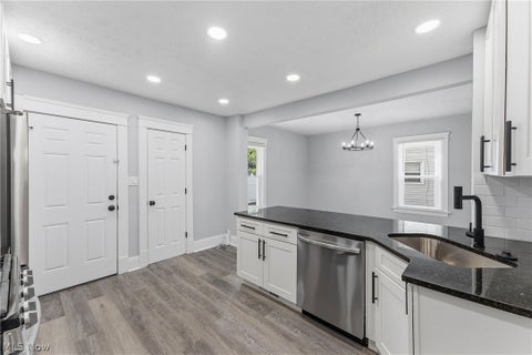 Tiny photo for 3569 W 136th Street, Cleveland, OH 44111 (MLS # 5240557)