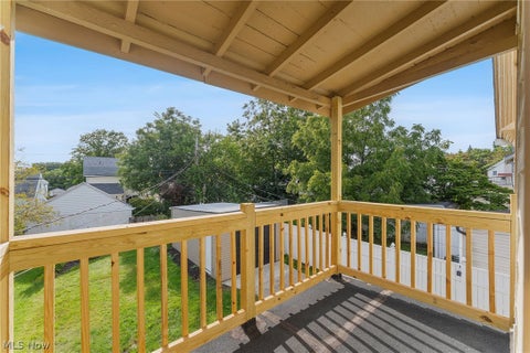 Tiny photo for 3569 W 136th Street, Cleveland, OH 44111 (MLS # 5240557)