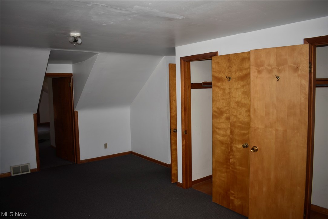 City/Youngstown - Residential Income