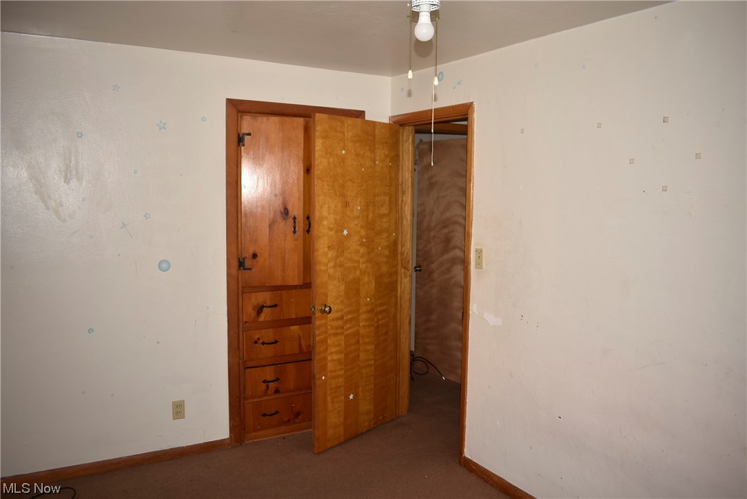 City/Youngstown - Residential Income