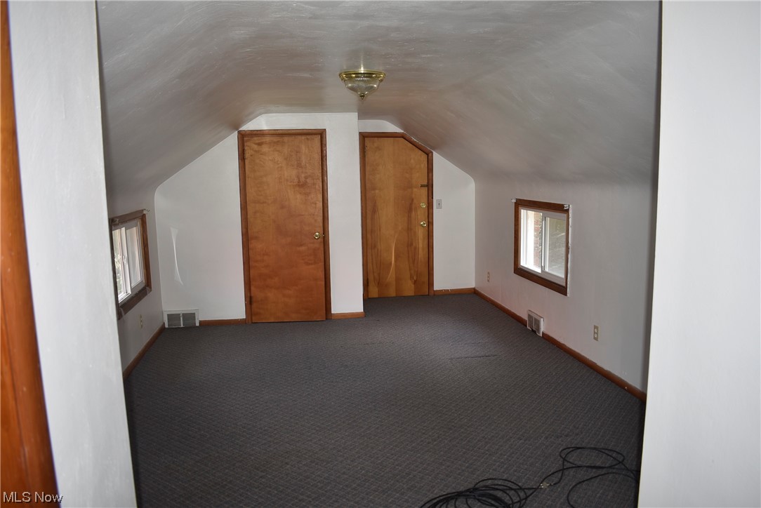 City/Youngstown - Residential Income