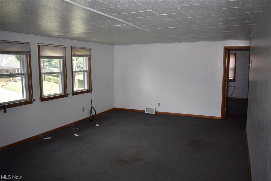 City/Youngstown - Residential Income