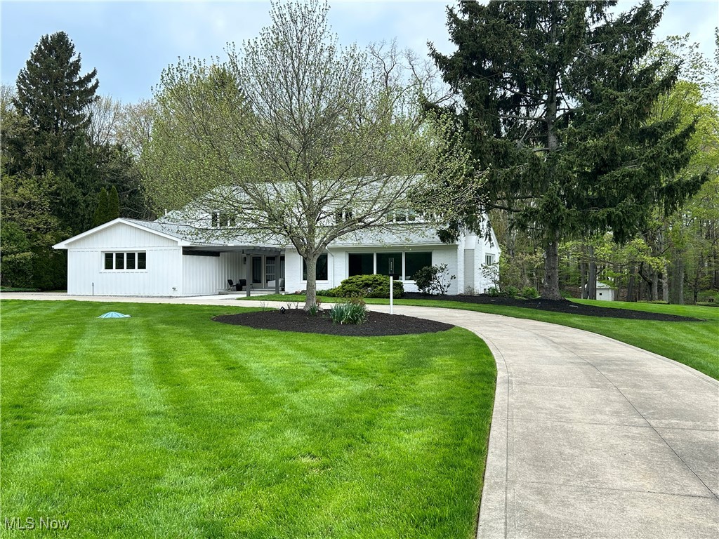 6745 Gates Mills Boulevard, Gates Mills, Ohio image 1