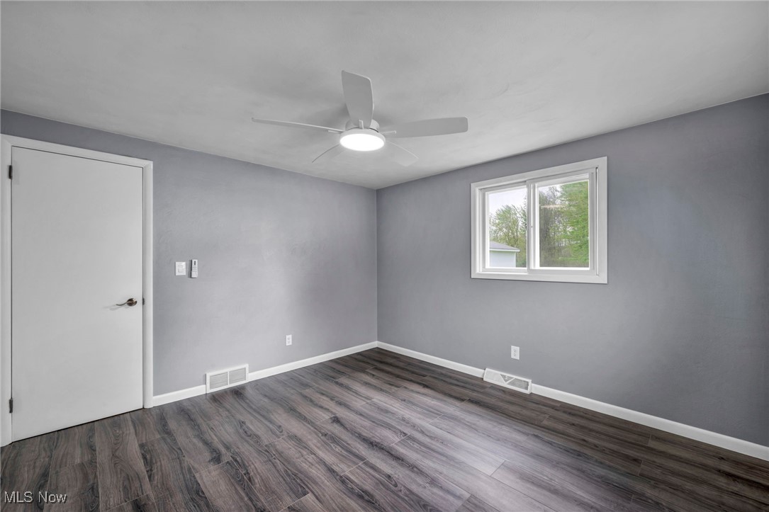 1243 Westwood Drive, Lorain, Ohio image 12