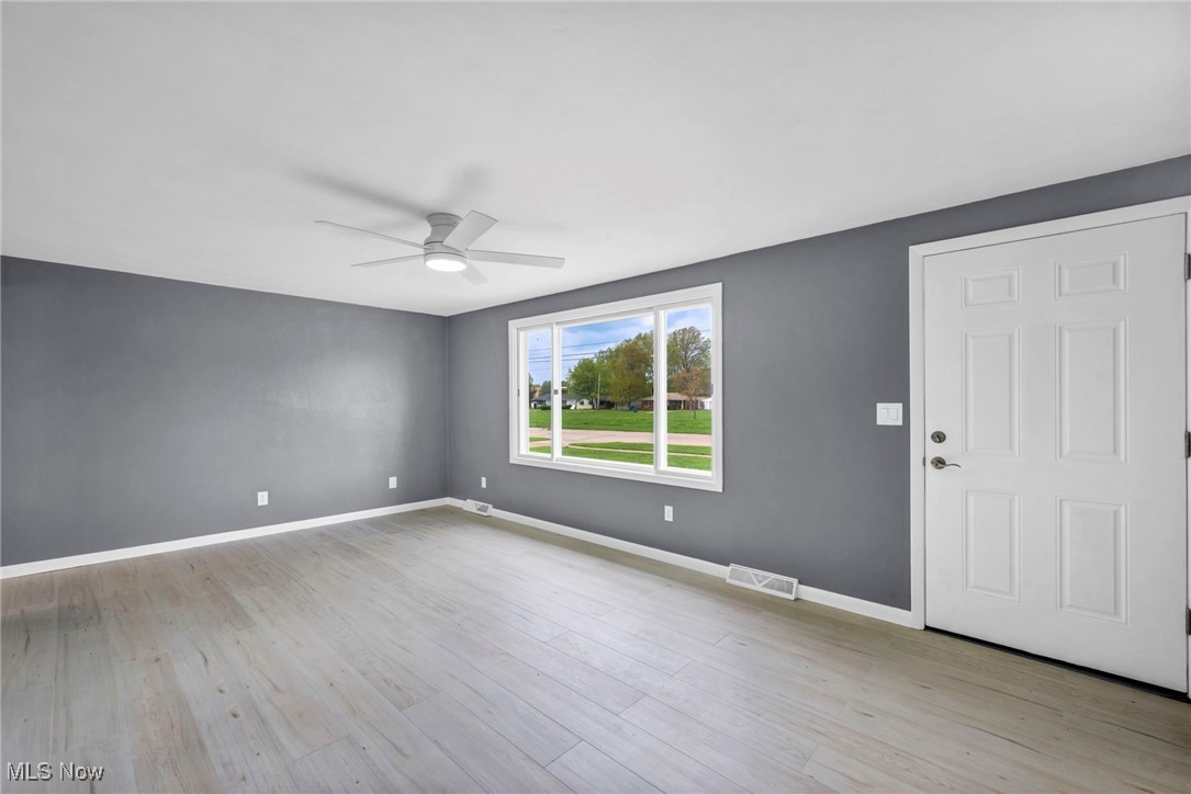 1243 Westwood Drive, Lorain, Ohio image 34