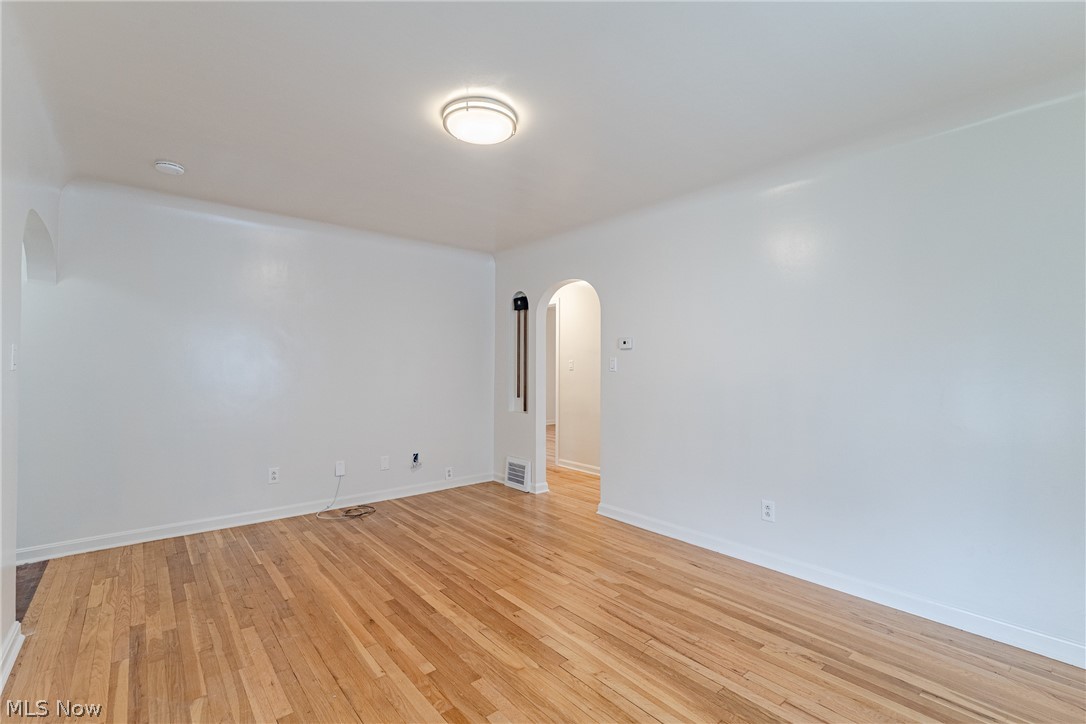 Rosel Guarantee Realty Co - Residential