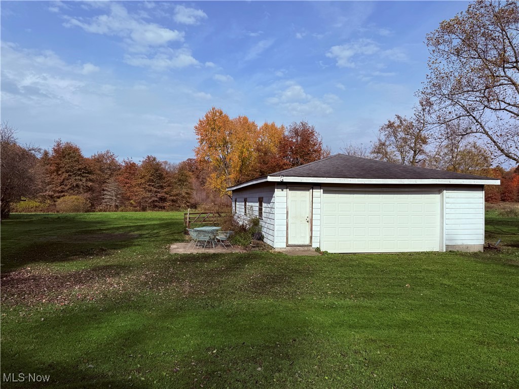 749 Benedict Leavitt Road, Leavittsburg, Ohio image 7