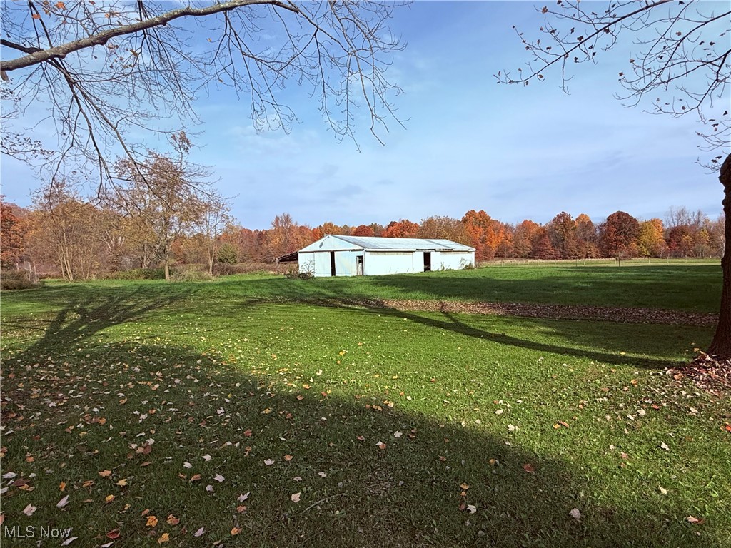 749 Benedict Leavitt Road, Leavittsburg, Ohio image 8