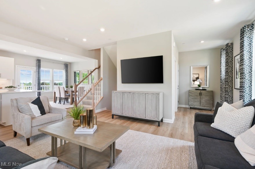1391 Chateau Place, Avon, Ohio image 2