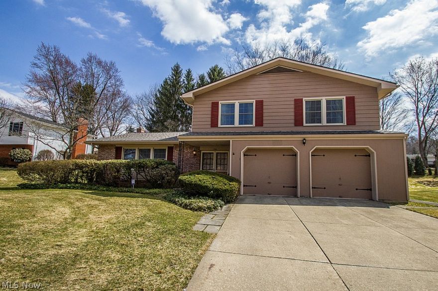Welcome home to this beautifully updated house! This kitchen has been completely redone, new cabinets, appliances, countertops, backsplash, and ceramic flooring! In addition to the brand new kitchen there are TONS of other updates including: Hot Water tank 1 month, Furnace and A/C 8 months, Roof 2 years, and all kitchen appliances are 4 months old! Not much more you could ask for, but this house is in a lovely neighborhood with a great location close to Sand Run Park! Call Today for a showing!!