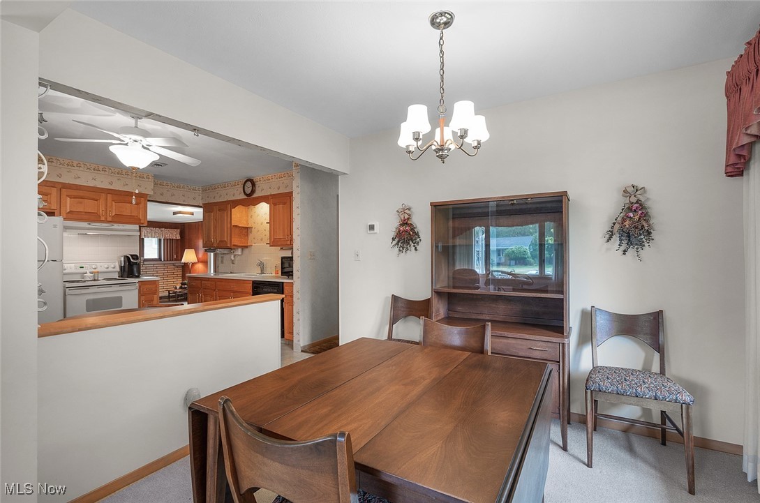 987 E Decker Drive