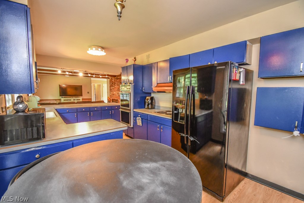 Country Club Estates - Residential