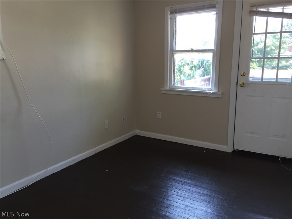 Tux Kanx - Residential Lease