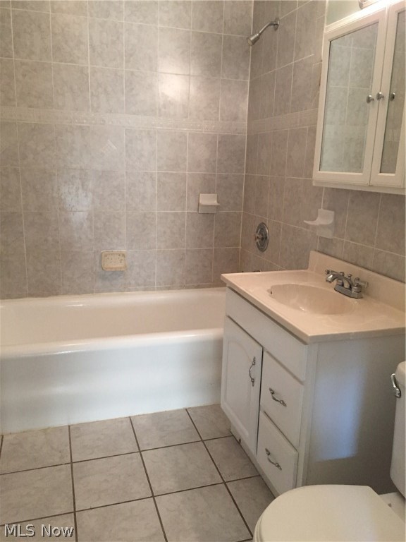 Tux Kanx - Residential Lease