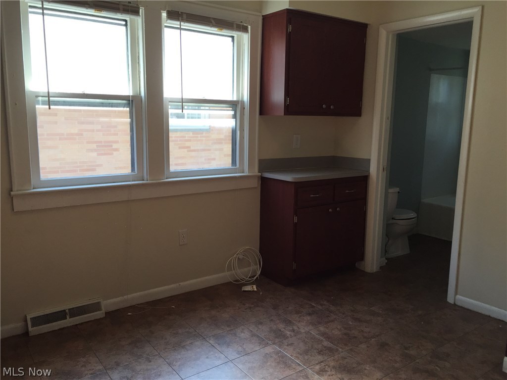 Tux Kanx - Residential Lease