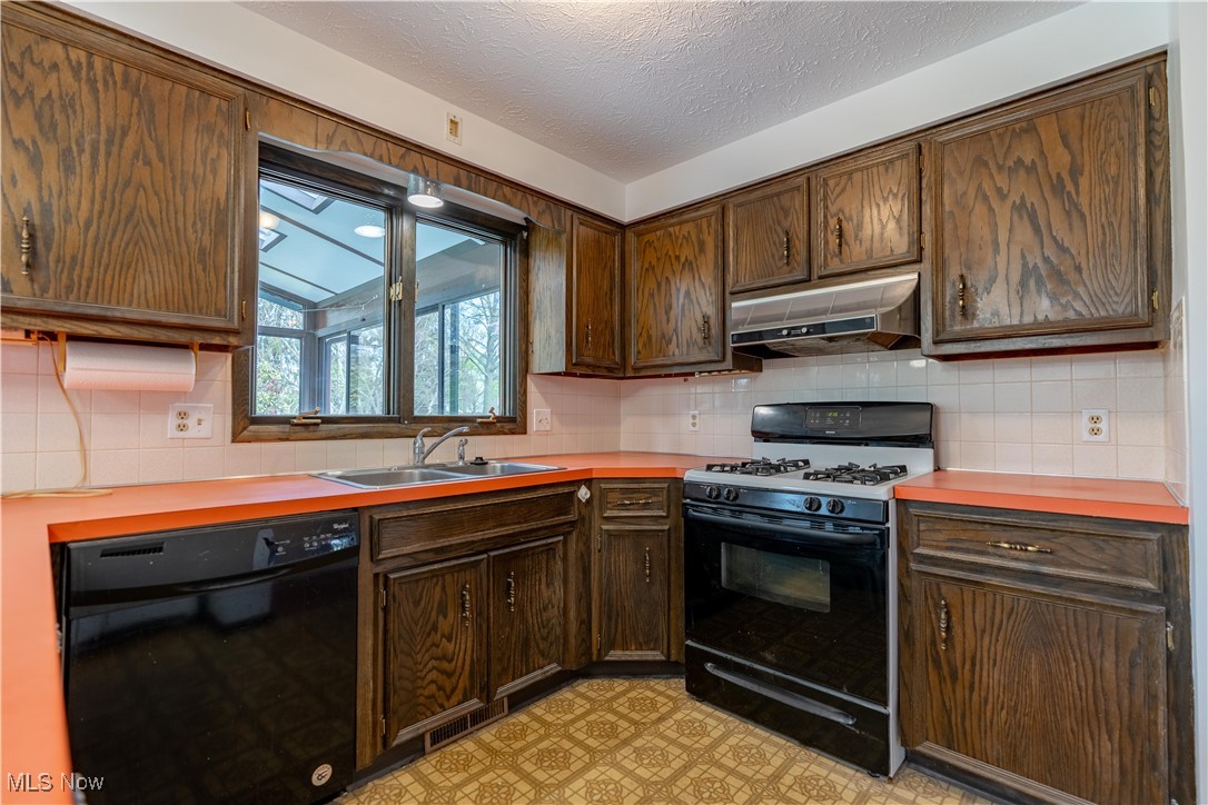 3521 Pontius Road, Uniontown, Ohio image 13