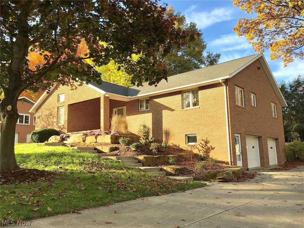 A E Taylor & Earl E Miller All - Residential