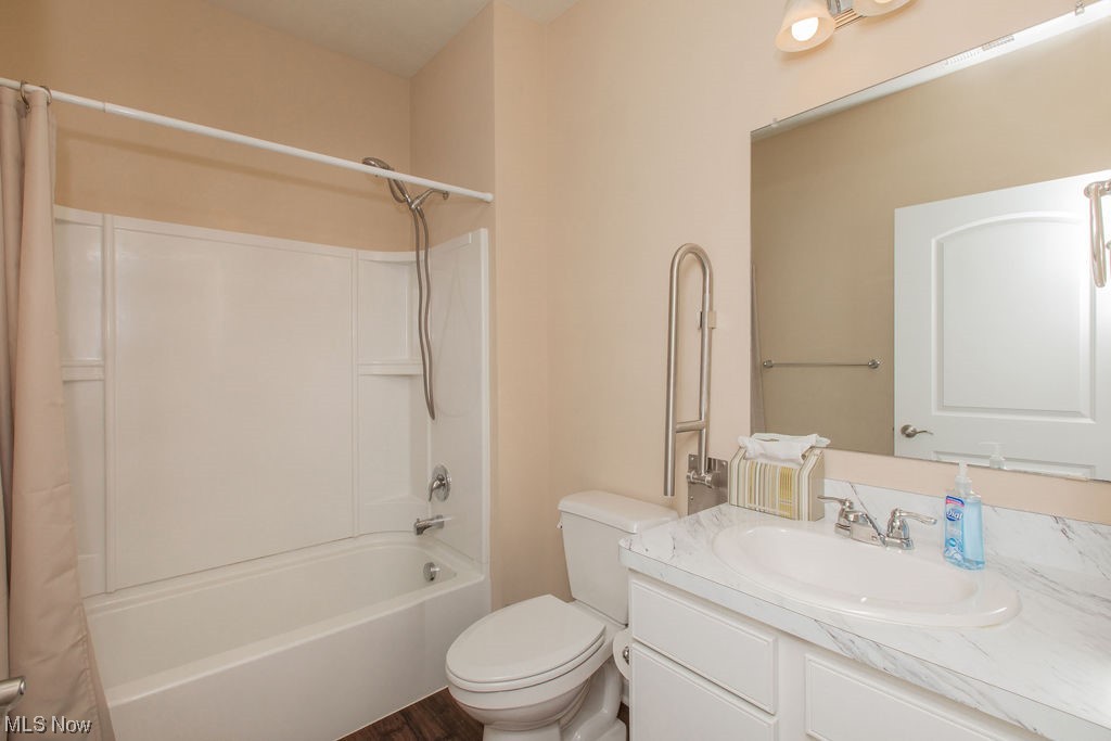 Enclave at Fieldstone Preserve - Residential