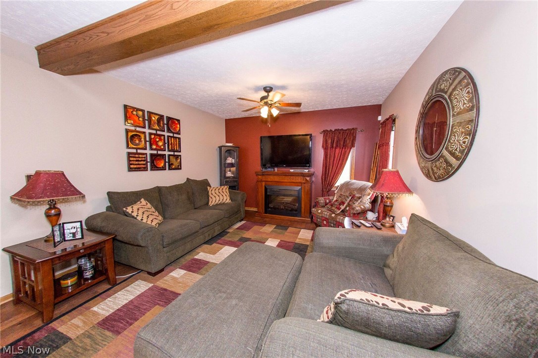 Irish Oaks - Residential