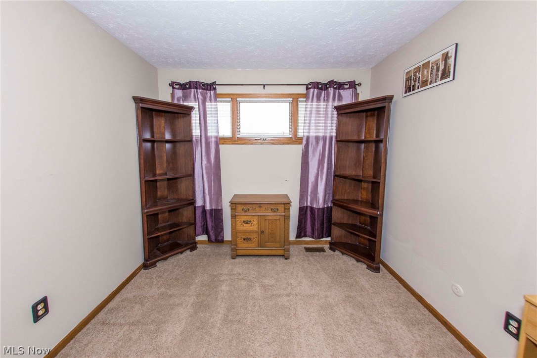 Irish Oaks - Residential