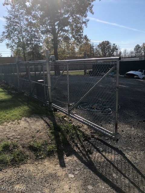 Royalton Sec 09 - Commercial Sale