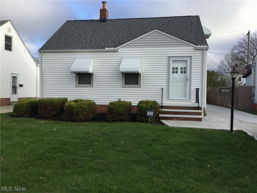 Nice Three bedroom Bungalow, completely remodeled, perfect for the first time home buyer. New roof 2018, New Asphalt driveway, Ceramic flooring in kitchen and bathroom, Marble countertop, Finished and Waterproofed basement, Carpet throughout, New appliances.