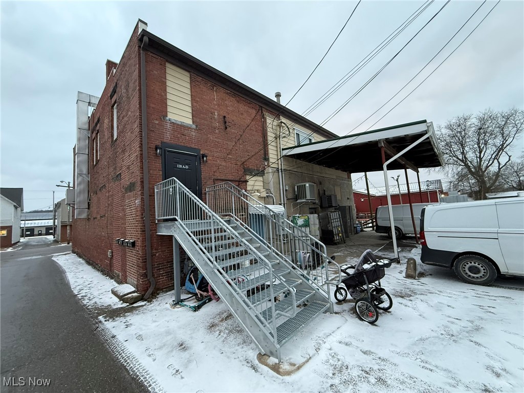 Village/Strasburg - Commercial Sale