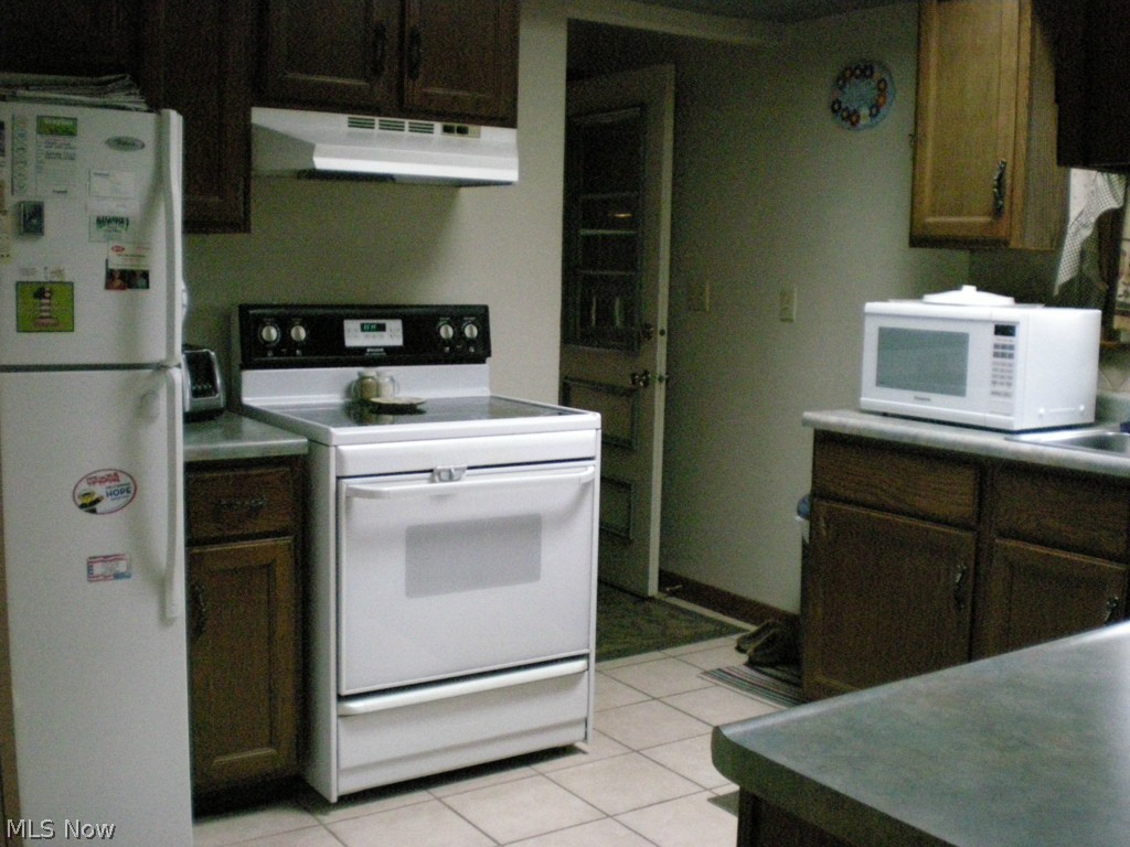 Maxine Neff 03 Sec 27 - Residential